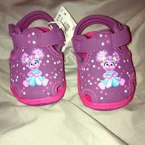 Brand new, never worn cute  girls sandals. Size 1